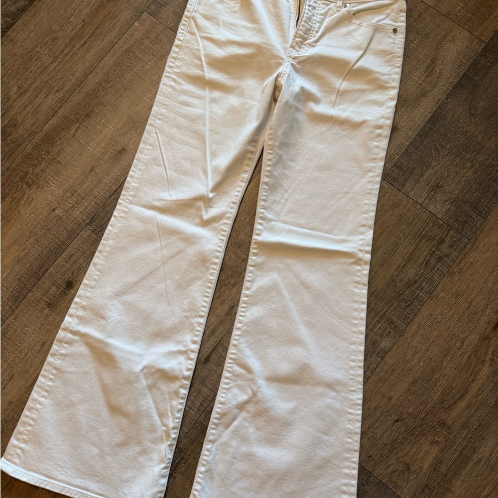 Express white Flare Jeans size 6